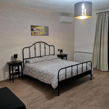 Bed And Breakfast Il Sole -Cinquefrondi Exterior foto